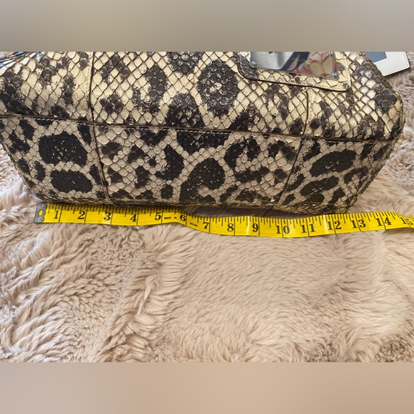 Balenciaga Paris designer GENTLY USED python snakeskin handlebag OS - Picture 8 of 17